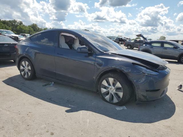 7SAYGDEE4RA268543 - 2024 TESLA MODEL Y ნაცრისფერი ფოტო 4