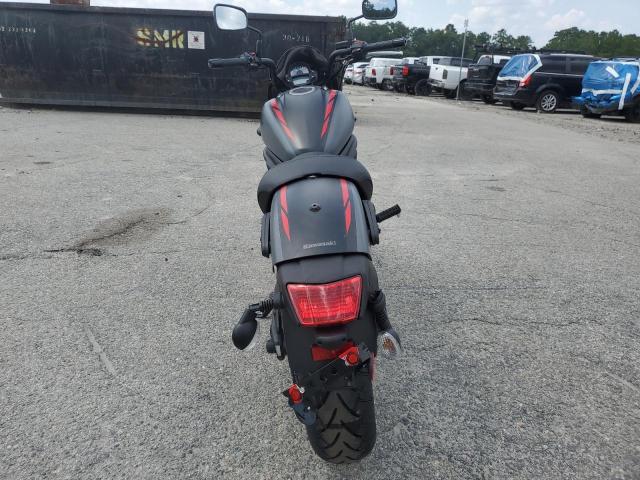 JKAENEE18RDA07416 - 2024 KAWASAKI EN650 E BLACK photo 4