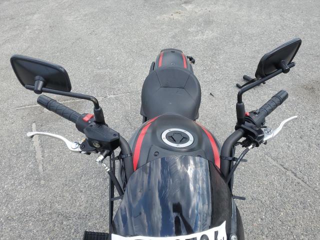 JKAENEE18RDA07416 - 2024 KAWASAKI EN650 E BLACK photo 5