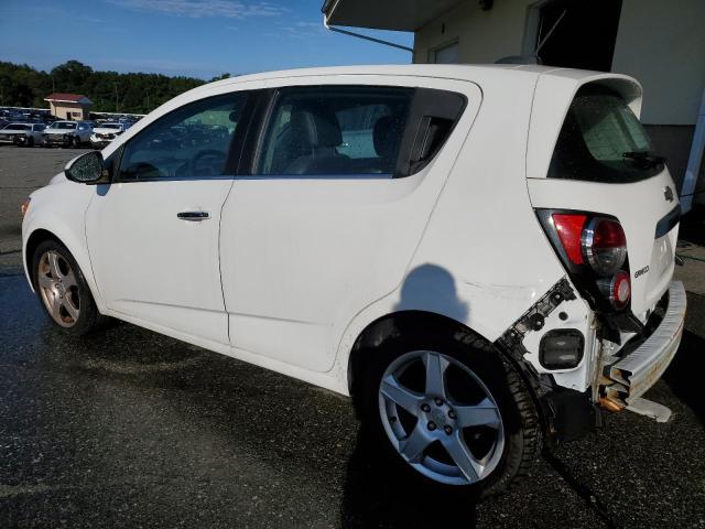 1G1JE6SB2F4125311 - 2015 CHEVROLET SONIC LTZ WHITE photo 2