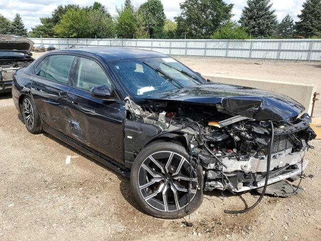 WBA33EJ06RCR25522 - 2024 BMW 760 XI BLACK photo 4