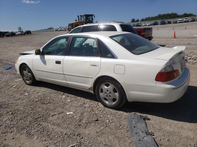 4T1BF28B53U282363 - 2003 TOYOTA AVALON XL WHITE photo 2