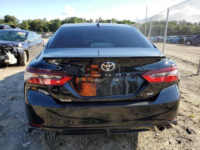 4T1T11AK7RU851200 - 2024 TOYOTA CAMRY SE NIGHT SHADE BLACK photo 6