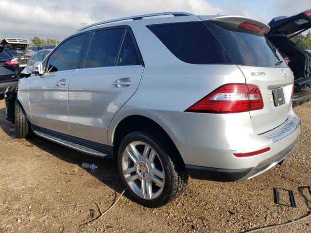 4JGDA5HB0FA597554 - 2015 MERCEDES-BENZ ML 350 4MATIC SILVER photo 2