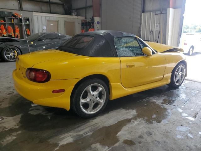 JM1NB353120223395 - 2002 MAZDA MX-5 MIATA BASE YELLOW photo 3