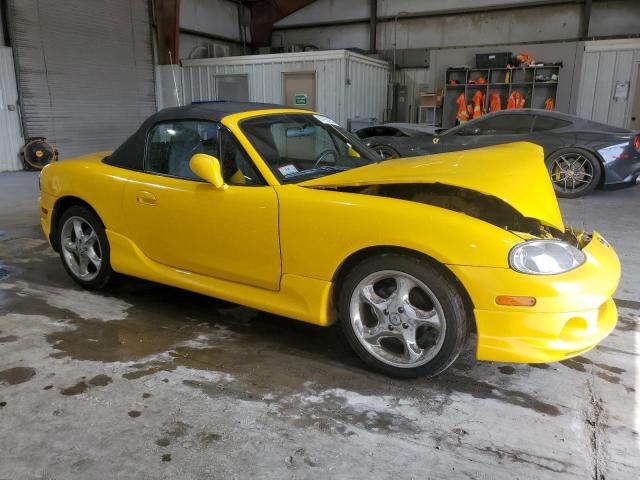 JM1NB353120223395 - 2002 MAZDA MX-5 MIATA BASE YELLOW photo 4