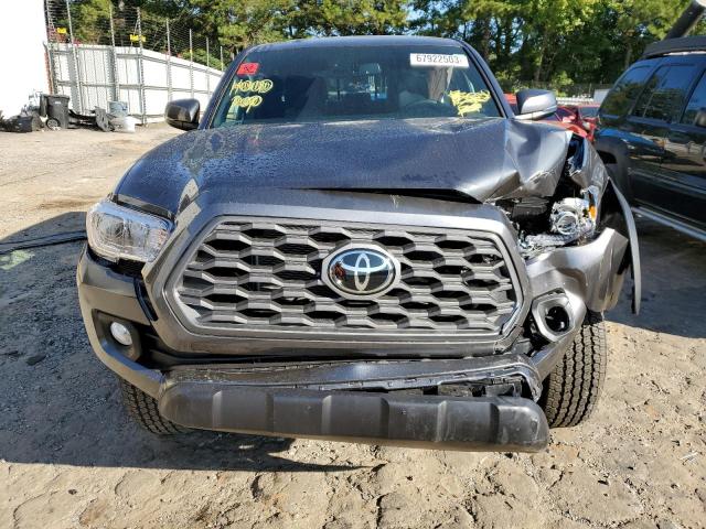 3TMCZ5AN7PM570269 - 2023 TOYOTA TACOMA DOUBLE CAB GRAY photo 5