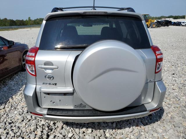 2T3BK4DV8CW083354 - 2012 TOYOTA RAV4 SILVER photo 6