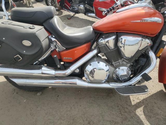 1HFSC49323A102750 - 2003 HONDA VTX1800 S ORANGE photo 9