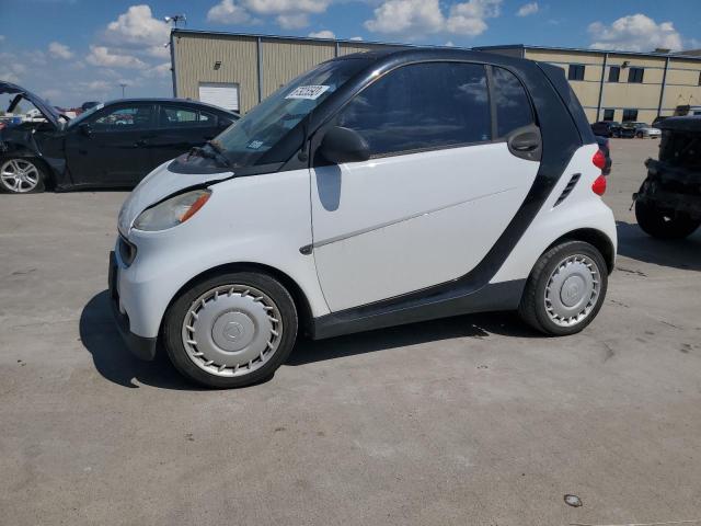 WMEEJ31X49K263515 - 2009 SMART CAR PURE WHITE photo 1