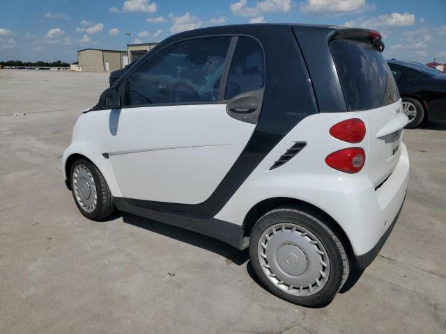 WMEEJ31X49K263515 - 2009 SMART CAR PURE WHITE photo 2