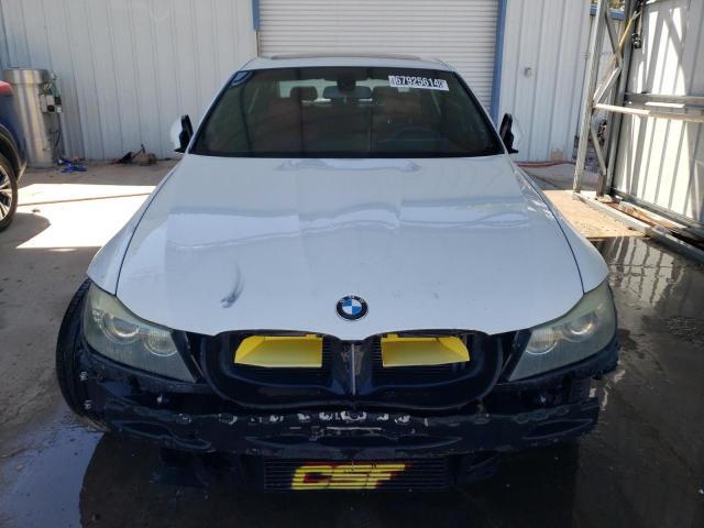 WBAPM5G50BNN00051 - 2011 BMW 335 I WHITE photo 5