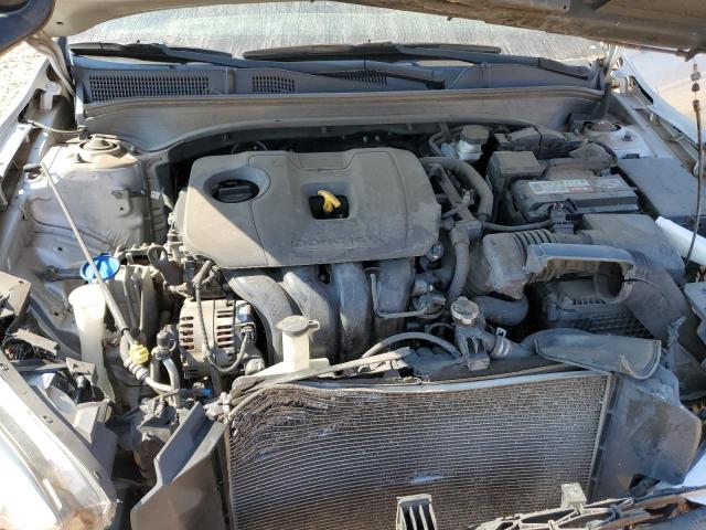 3KPF24AD6KE118576 - 2019 KIA FORTE FE SILVER photo 11