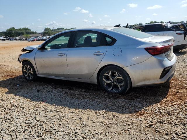 3KPF24AD6KE118576 - 2019 KIA FORTE FE SILVER photo 2