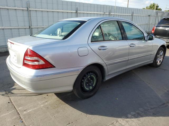 WDBRF54J17A921149 - 2007 MERCEDES-BENZ C 280 SILVER photo 3