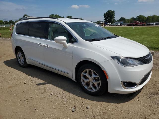 2C4RC1BG5HR584301 - 2017 CHRYSLER PACIFICA TOURING L WHITE photo 4
