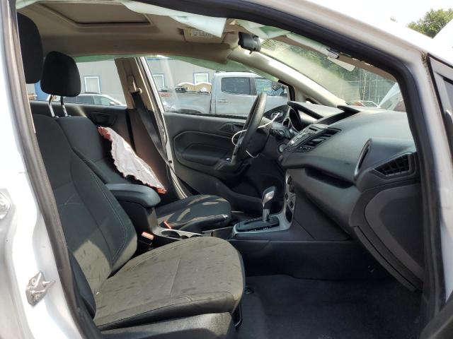 3FADP4BJ4KM134591 - 2019 FORD FIESTA SE თეთრი ფოტო 7