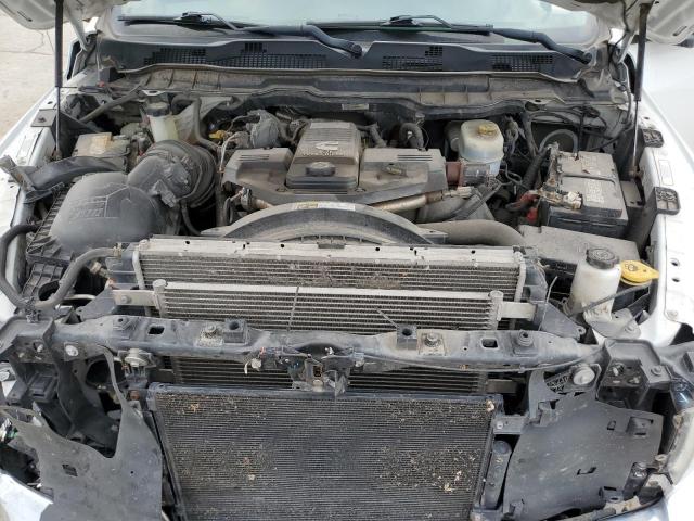 3C6UR5CL6JG153786 - 2018 RAM 2500 ST Белый фото 11