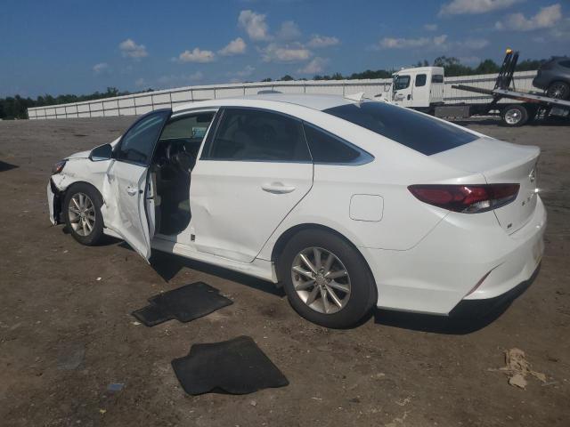 5NPE24AF2JH675265 - 2018 HYUNDAI SONATA SE WHITE photo 4