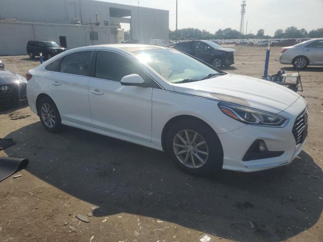 5NPE24AF2JH675265 - 2018 HYUNDAI SONATA SE WHITE photo 8