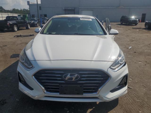 5NPE24AF2JH675265 - 2018 HYUNDAI SONATA SE WHITE photo 9