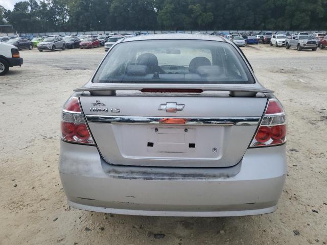 KL1TD56618B097162 - 2008 CHEVROLET AVEO BASE SILVER photo 6
