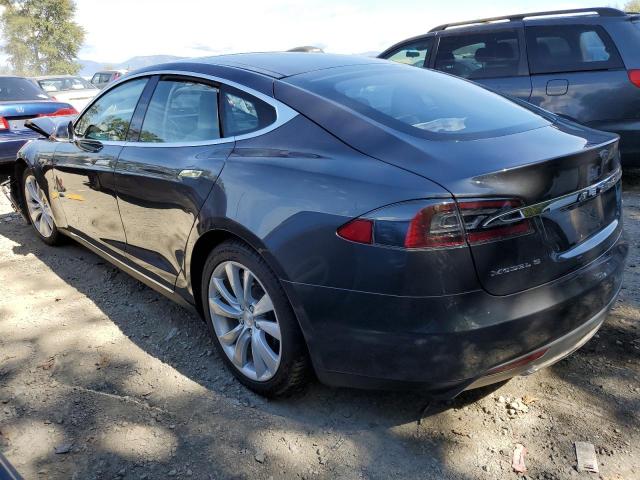 5YJSA1E26FF117372 - 2015 TESLA MODEL S رمادي صورة 2