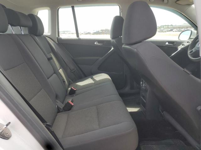 WVGAV7AX4CW523609 - 2012 VOLKSWAGEN TIGUAN S 白色 照片 10