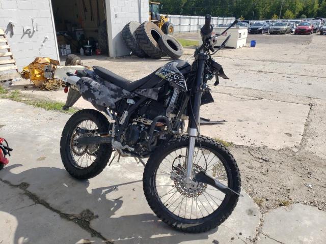 JKALXMS14KDA32139 - 2019 KAWASAKI KLX250 S TWO TONE photo 1