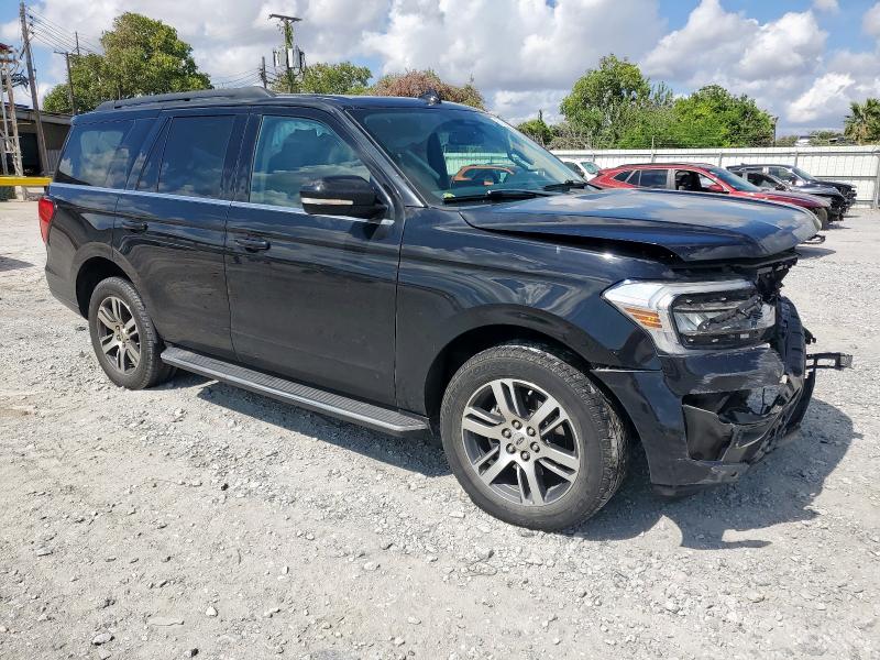 1FMJU1HT6NEA08154 - 2022 FORD EXPEDITION XLT BLACK photo 4