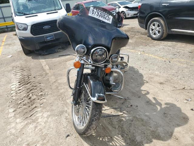 1HD1FCR18WY633158 - 1998 HARLEY-DAVIDSON FLHTCUI შავი ფოტო 2