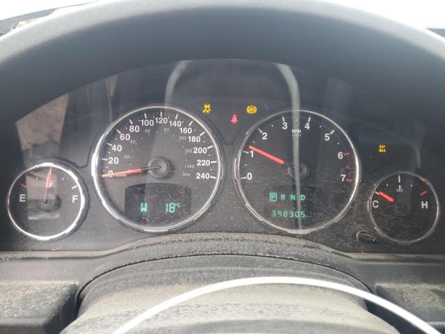 1J4PN2GK3AW121536 - 2010 JEEP LIBERTY SPORT BLACK photo 9