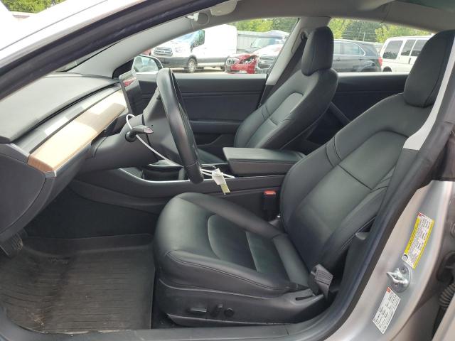 5YJ3E1EA7JF006127 - 2018 TESLA MODEL 3 银色 照片 7