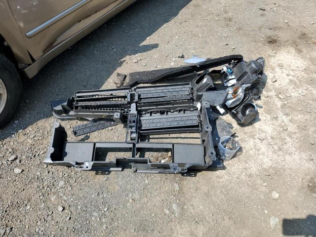 1GCHTCEA3N1243235 - 2022 CHEVROLET COLORADO LT WHITE photo 12