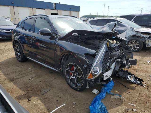 ZASPAKBN1P7D57597 - 2023 ALFA ROMEO STELVIO TI Siyah fotoğraf 4