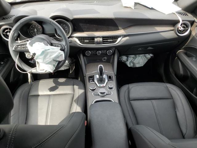ZASPAKBN1P7D57597 - 2023 ALFA ROMEO STELVIO TI Siyah fotoğraf 8