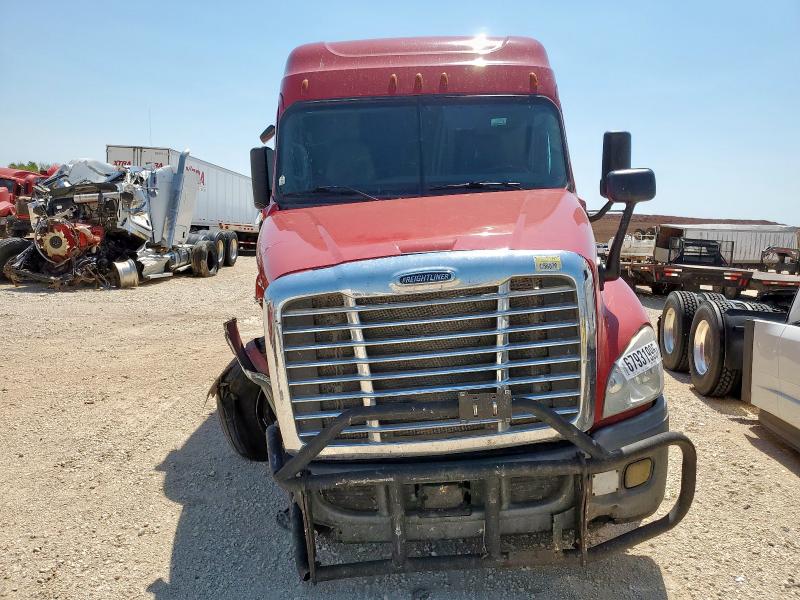 3AKJGLD58FSFN3445 - 2015 FREIGHTLINER CASCADIA 1 RED photo 9