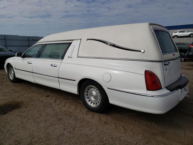 1LJFM81WXXY617513 - 1999 LINCOLN TOWN CAR EXECUTIVE WHITE photo 2