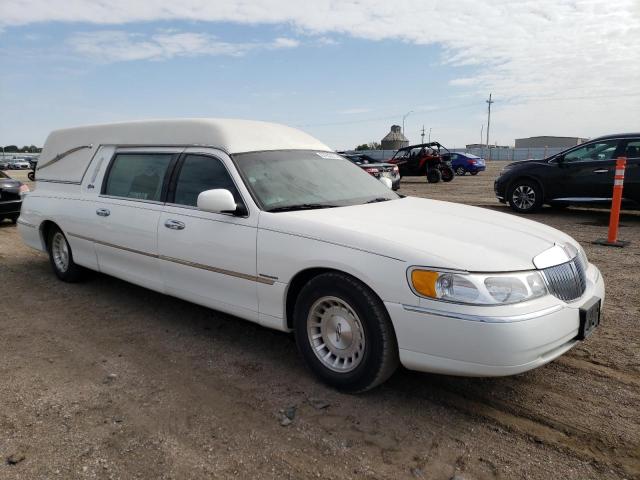 1LJFM81WXXY617513 - 1999 LINCOLN TOWN CAR EXECUTIVE WHITE photo 4
