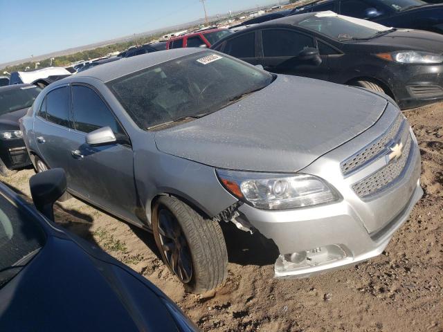 1G11H5SA9DF227070 - 2013 CHEVROLET MALIBU LTZ 银色 照片 4