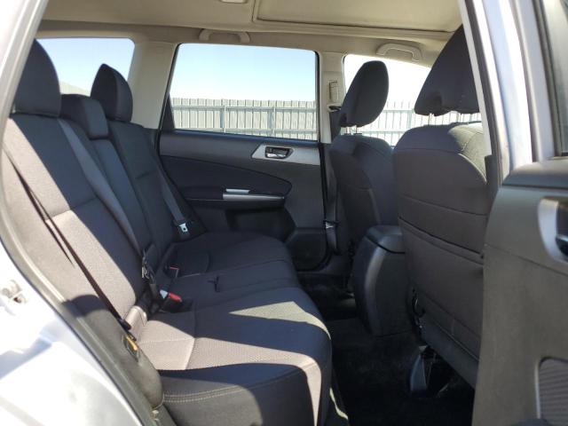 JF2SHCDC4CH403333 - 2012 SUBARU FORESTER 2.5X PREMIUM 银色 照片 11