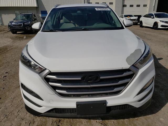 KM8J3CA46JU765086 - 2018 HYUNDAI TUCSON SEL WHITE photo 5