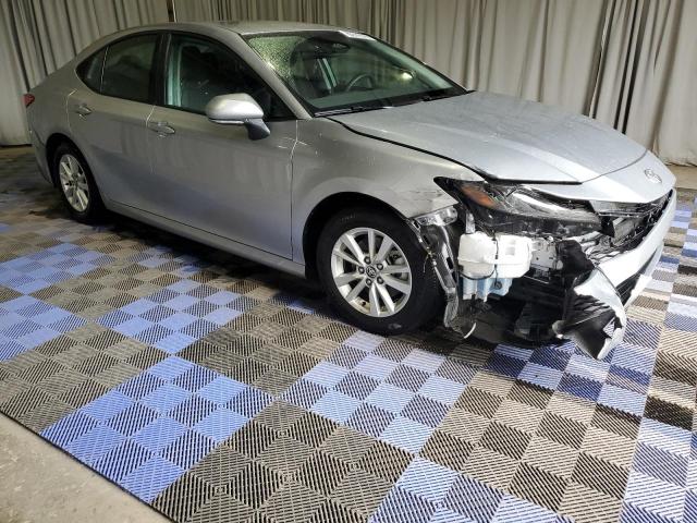 4T1DAACK7SU507194 - 2025 TOYOTA CAMRY XSE 银色 照片 4