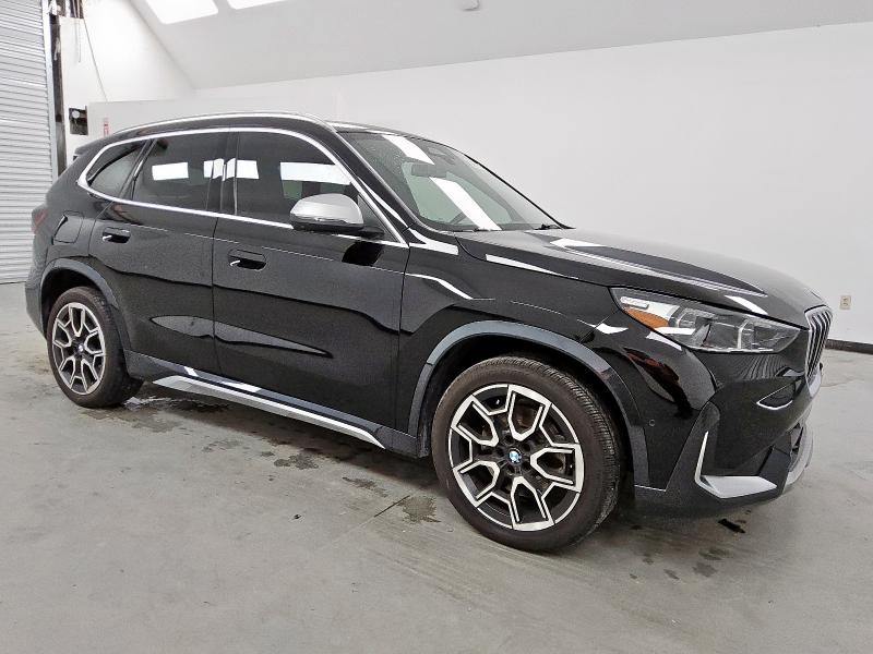 WBX73EF04P5W89356 - 2023 BMW X1 XDRIVE28I Negro foto 4