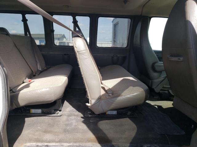 1GAZG1FG7F1176083 - 2015 CHEVROLET EXPRESS G3 LT WHITE photo 11