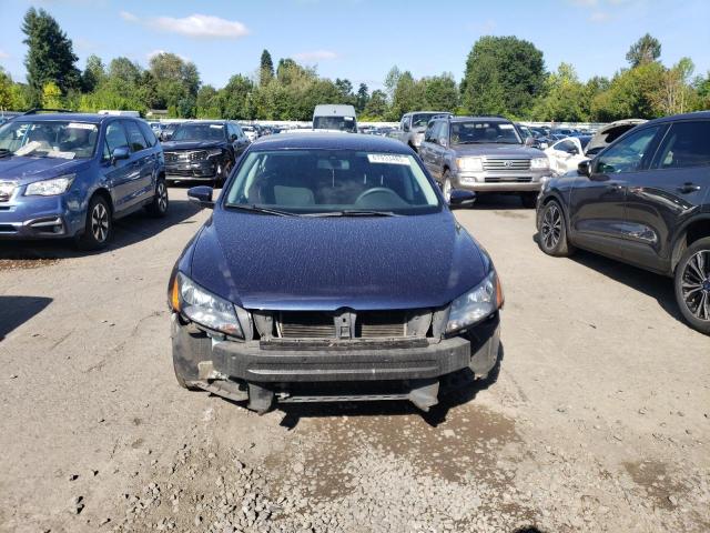 1VWAT7A31FC084721 - 2015 VOLKSWAGEN PASSAT S BLUE photo 5