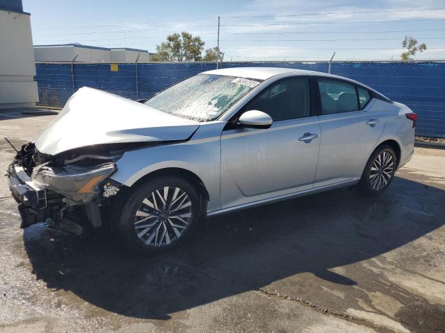 1N4BL4DV2PN326978 - 2023 NISSAN ALTIMA SV SILVER photo 1