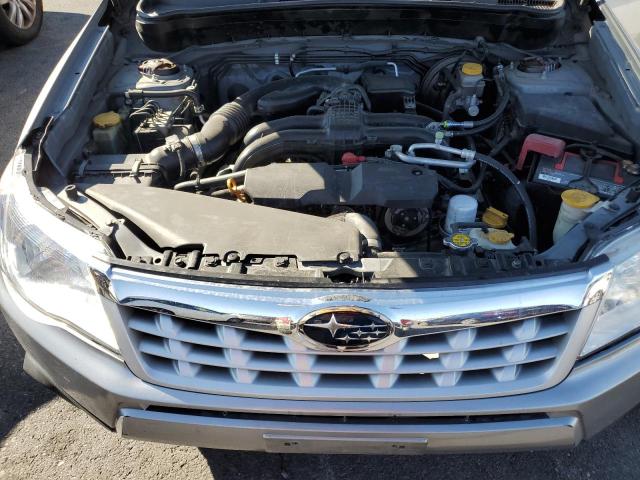 JF2SHADC0BH757272 - 2011 SUBARU FORESTER 2.5X PREMIUM SILVER photo 11