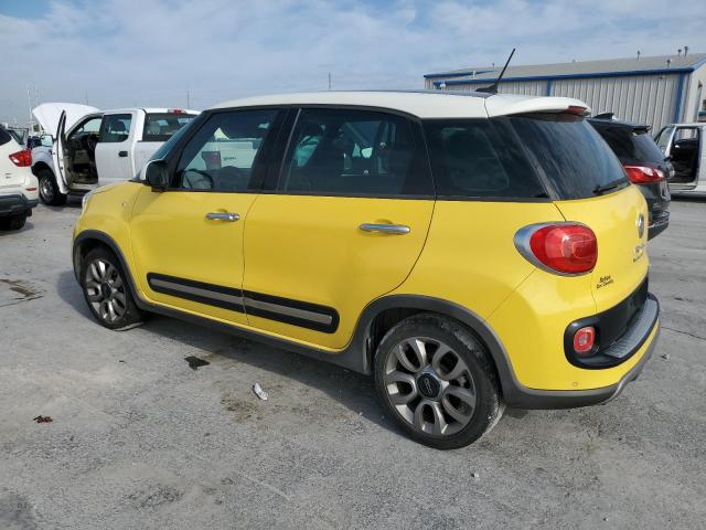 ZFBCFADH0EZ029344 - 2014 FIAT 500L TREKKING YELLOW photo 2