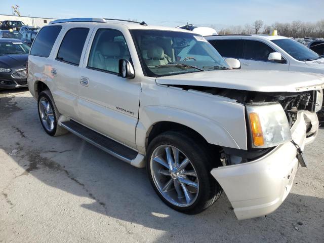 1GYEK63NX3R228382 - 2003 CADILLAC ESCALADE LUXURY WHITE photo 4